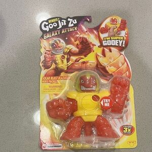 Solar Blast Blazagon Hero Pack Action Figurefrom Heroes of Goo Jit Zu